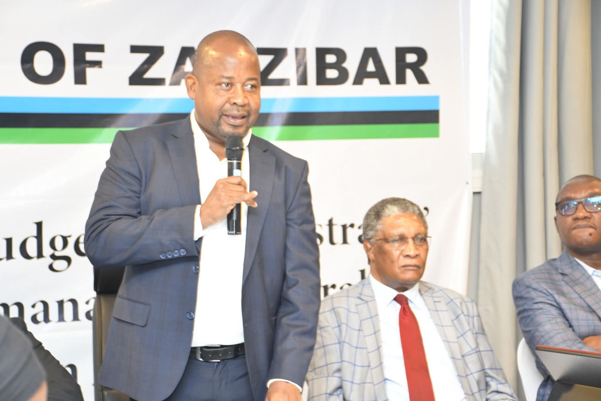 JAJI MKUU WA ZANZIBAR AFUNGUA  MAFUNZO WA  MAJAJI NA MAHAKIMU KUHUSU UTATUZI WA MIGOGORO YA UCHAGUZI